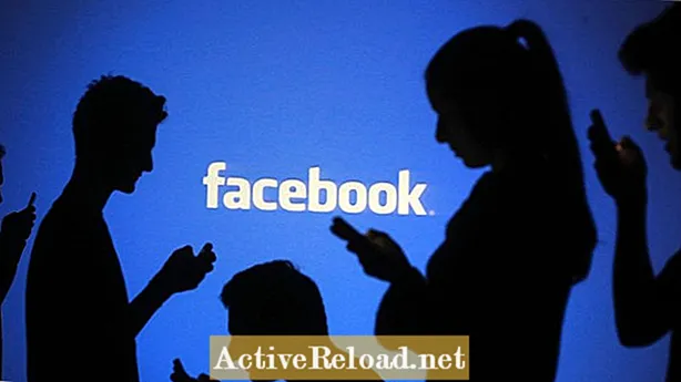 5 več neizrečenih resnic Facebooka
